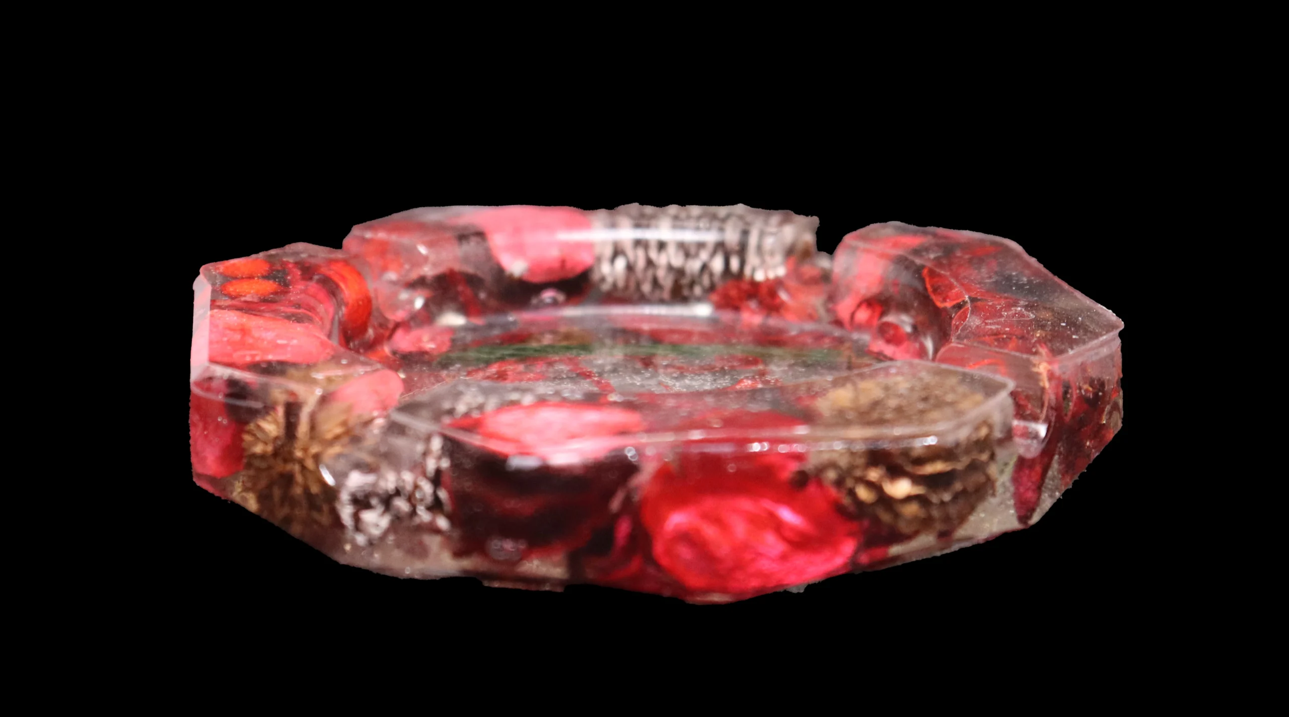 Cendrier Hexagonal en Résine Époxy – Design Unique et Personnalisable rouge Cendrier Hexagonal en Résine Époxy – Design Unique et Personnalisable rouge