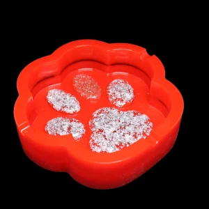 Cendrier Patte de Chien en Résine Époxy – Original et Personnalisable rouge