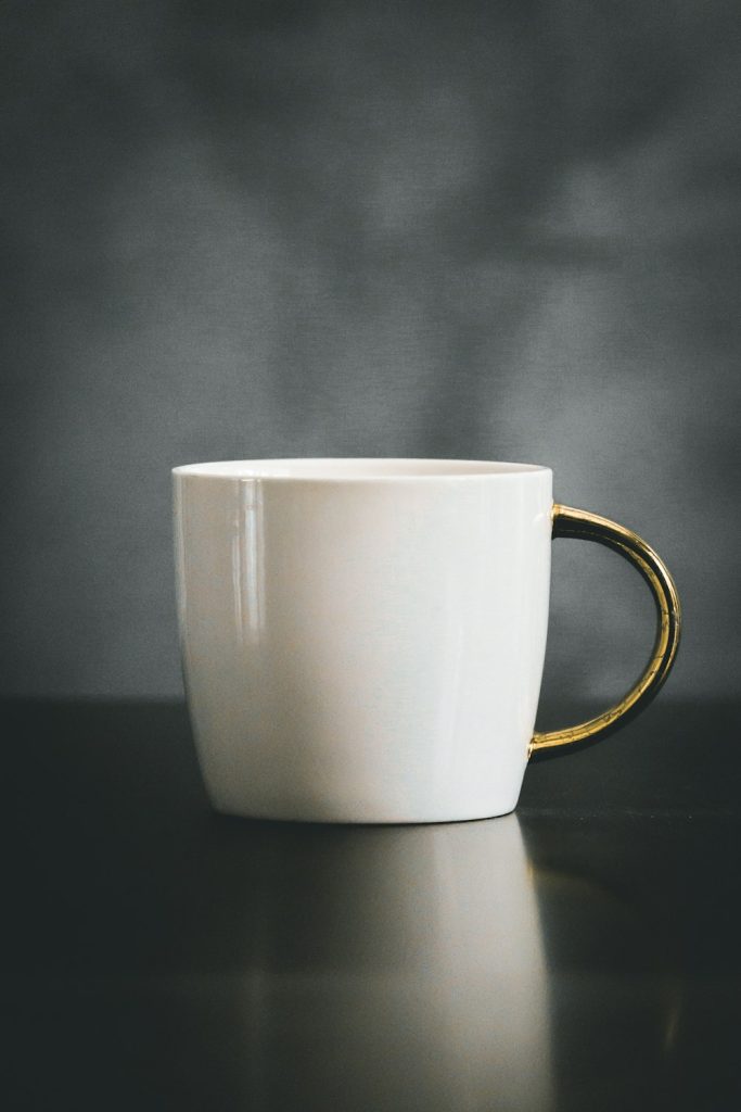Mug blanc prêt à être personnalisé par sublimation